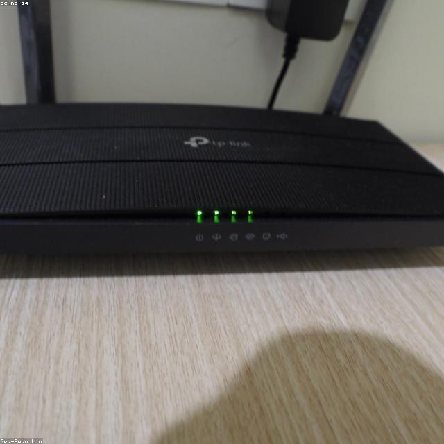 Garuda Food Router WiFi Limited Edition Beige